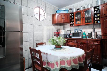 Cozinha de casa à venda com 3 quartos, 200m² em Parque Boturussu, São Paulo