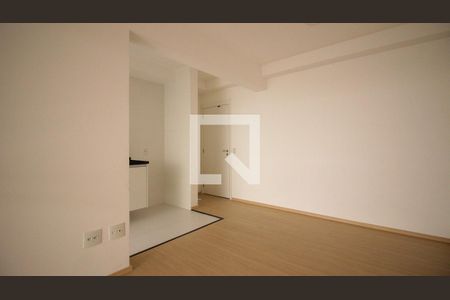 Sala/Cozinha de apartamento para alugar com 2 quartos, 64m² em Jardim Independência, São Paulo