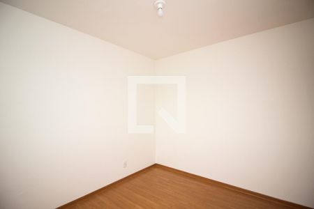 Quarto 1 de apartamento à venda com 2 quartos, 40m² em Cavalhada, Porto Alegre