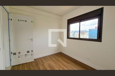 Suíte 2 de apartamento para alugar com 2 quartos, 129m² em Lourdes, Belo Horizonte