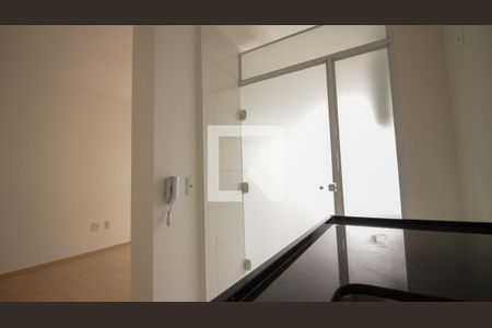Sala/Cozinha de apartamento para alugar com 3 quartos, 91m² em Vila Independencia, São Paulo