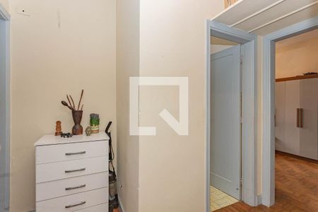 Corredor de apartamento à venda com 2 quartos, 110m² em Aclimação, São Paulo