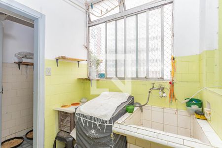 Cozinha e Área de Serviço de apartamento à venda com 2 quartos, 110m² em Aclimação, São Paulo