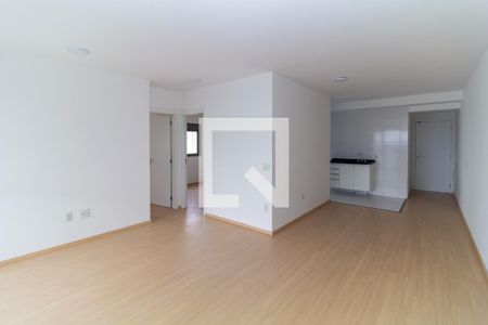 Sala de apartamento para alugar com 3 quartos, 93m² em Vila Independencia, São Paulo