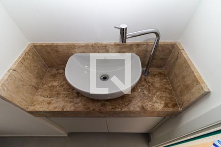 Lavabo de apartamento para alugar com 3 quartos, 93m² em Vila Independencia, São Paulo