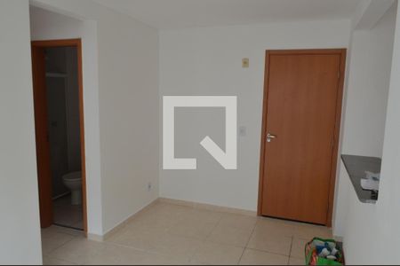 Sala de apartamento à venda com 2 quartos, 56m² em Taquara, Rio de Janeiro