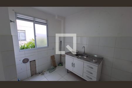 Sala/Cozinha de apartamento para alugar com 2 quartos, 40m² em Parque Santa Rosa, Suzano