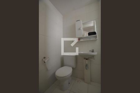 Banheiro da Suíte 1 de casa para alugar com 2 quartos, 103m² em Santíssimo, Rio de Janeiro