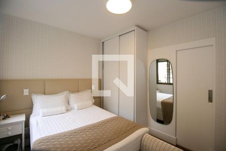 Suíte 1 de apartamento à venda com 3 quartos, 205m² em Jardim Paulista, São Paulo