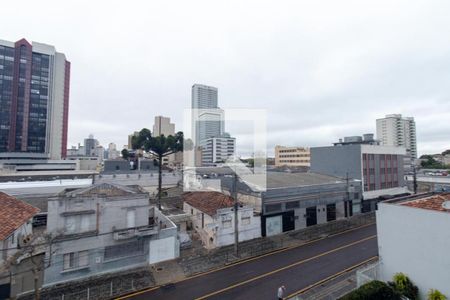 Vista de kitnet/studio para alugar com 1 quarto, 40m² em Centro, Curitiba