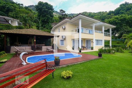 Casa à venda com 4 quartos, 450m² em Recreio dos Bandeirantes, Rio de Janeiro