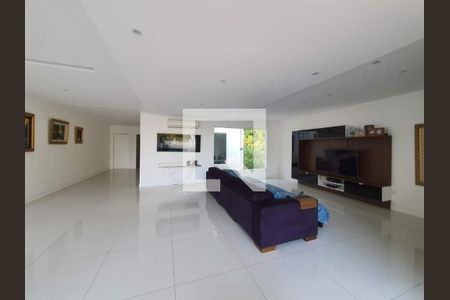 Casa à venda com 4 quartos, 500m² em São Francisco, Niterói