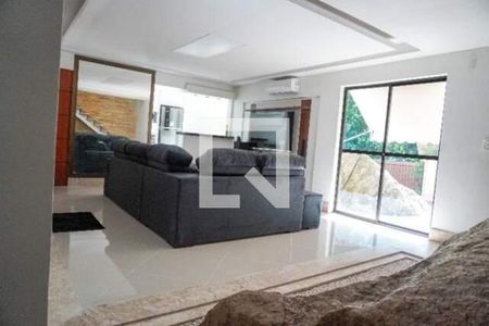 Casa à venda com 4 quartos, 220m² em Centro, Rio de Janeiro