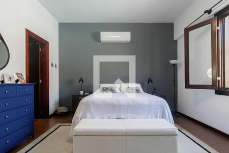 Casa à venda com 5 quartos, 665m² em Barra da Tijuca, Rio de Janeiro