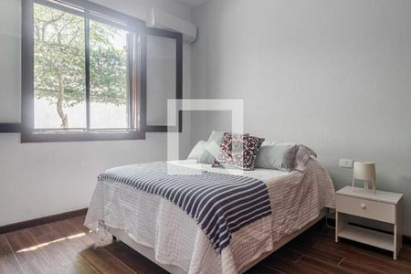 Casa à venda com 5 quartos, 665m² em Barra da Tijuca, Rio de Janeiro