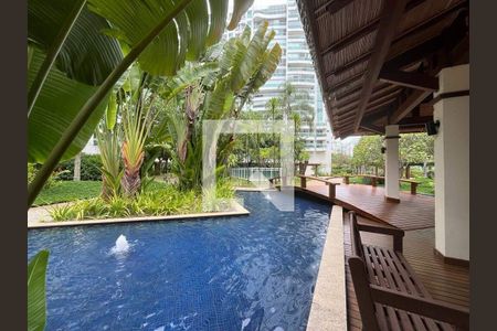 Apartamento à venda com 3 quartos, 160m² em Barra da Tijuca, Rio de Janeiro