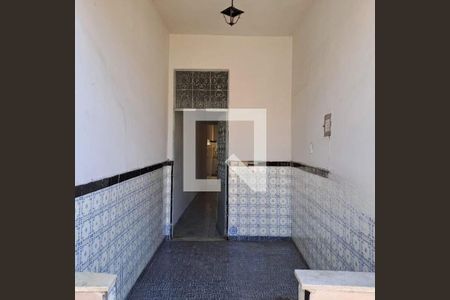 Casa à venda com 8 quartos, 235m² em Penha, Rio de Janeiro