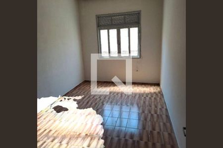 Casa à venda com 8 quartos, 235m² em Penha, Rio de Janeiro