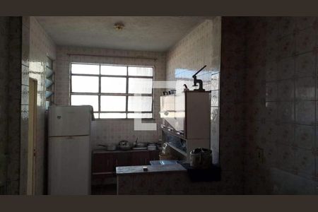 Casa à venda com 8 quartos, 235m² em Penha, Rio de Janeiro