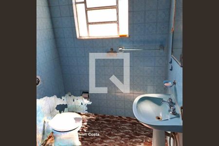 Casa à venda com 8 quartos, 235m² em Penha, Rio de Janeiro