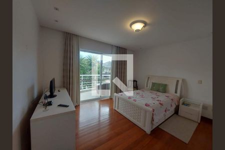 Casa à venda com 4 quartos, 473m² em Barra da Tijuca, Rio de Janeiro