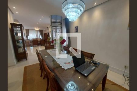 Casa à venda com 4 quartos, 473m² em Barra da Tijuca, Rio de Janeiro