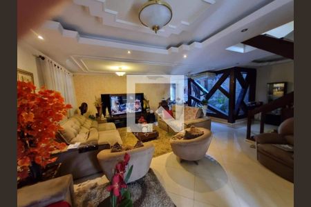 Casa à venda com 4 quartos, 351m² em Pechincha, Rio de Janeiro