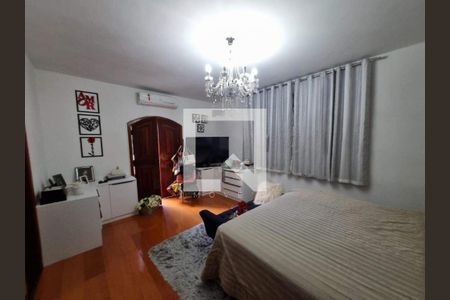 Casa à venda com 4 quartos, 351m² em Pechincha, Rio de Janeiro