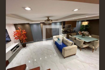 Casa à venda com 5 quartos, 356m² em Recreio dos Bandeirantes, Rio de Janeiro