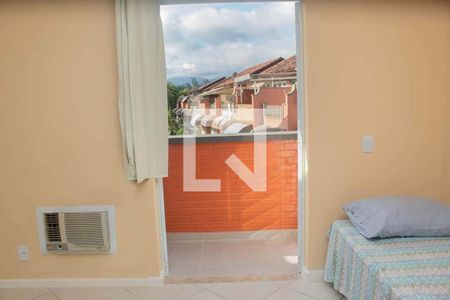 Casa à venda com 4 quartos, 220m² em Recreio dos Bandeirantes, Rio de Janeiro