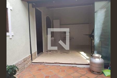 Casa à venda com 2 quartos, 110m² em Taquara, Rio de Janeiro