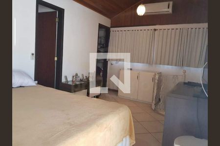 Casa à venda com 2 quartos, 110m² em Taquara, Rio de Janeiro