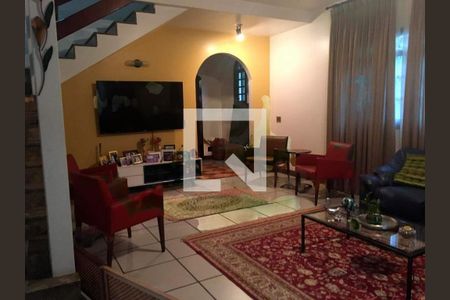 Casa à venda com 4 quartos, 670m² em Taquara, Rio de Janeiro