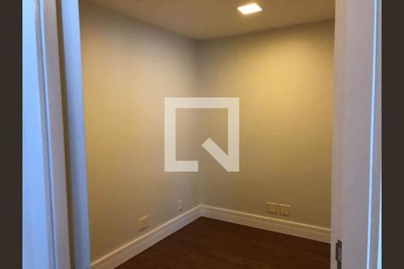 Casa à venda com 4 quartos, 1500m² em Barra da Tijuca, Rio de Janeiro