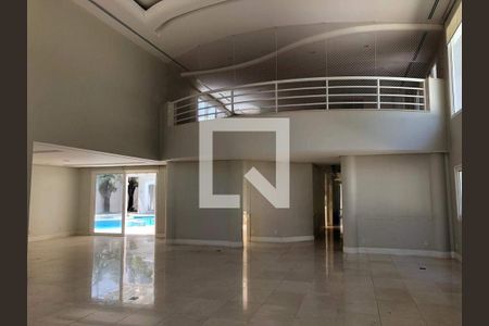 Casa à venda com 4 quartos, 1500m² em Barra da Tijuca, Rio de Janeiro