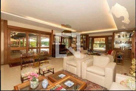 Casa à venda com 5 quartos, 1005m² em Barra da Tijuca, Rio de Janeiro