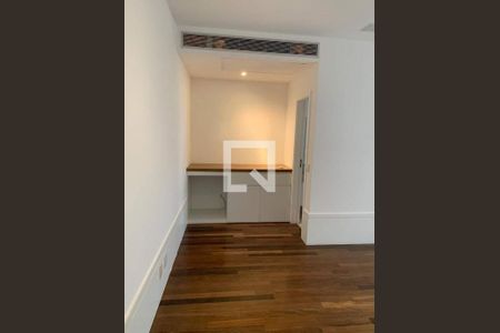 Apartamento à venda com 5 quartos, 435m² em Barra da Tijuca, Rio de Janeiro