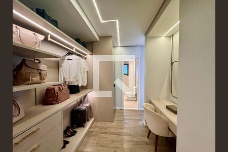 Apartamento à venda com 3 quartos, 138m² em Santo Amaro, São Paulo