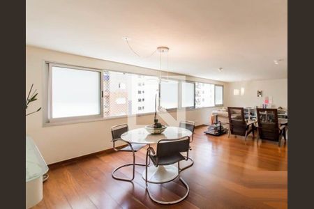Apartamento à venda com 2 quartos, 380m² em Itaim Bibi, São Paulo