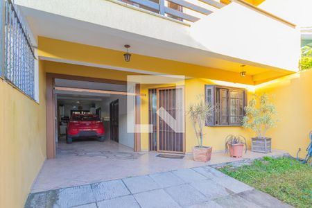 Garagem de casa à venda com 3 quartos, 183m² em Niterói, Canoas