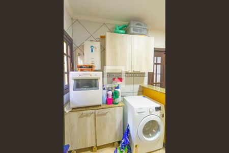 Área de Serviço de casa à venda com 3 quartos, 183m² em Niterói, Canoas
