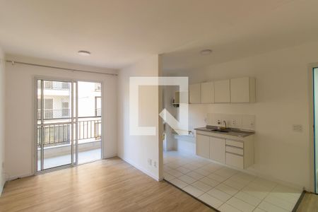 Sala de apartamento para alugar com 2 quartos, 59m² em Jardim Recanto Suave, Cotia