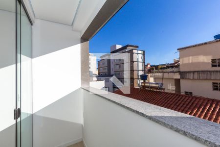 Varanda de apartamento à venda com 3 quartos, 74m² em Santo Antônio, Belo Horizonte