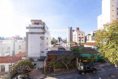 Vista Varanda de apartamento à venda com 3 quartos, 74m² em Santo Antônio, Belo Horizonte