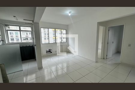 Sala de apartamento à venda com 2 quartos, 60m² em Barra da Tijuca, Rio de Janeiro