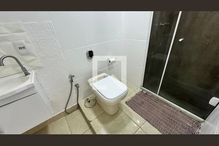 Banheiro Social de apartamento à venda com 2 quartos, 60m² em Barra da Tijuca, Rio de Janeiro