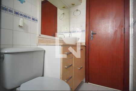 Banheiro de apartamento à venda com 1 quarto, 48m² em Centro, São Leopoldo