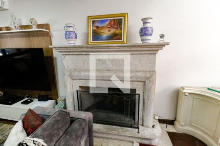Detalhe - Sala 1 (lareira) de casa à venda com 5 quartos, 440m² em Super Quadra Morumbi, São Paulo