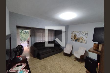 Sala de casa à venda com 3 quartos, 138m² em Cambuci, São Paulo