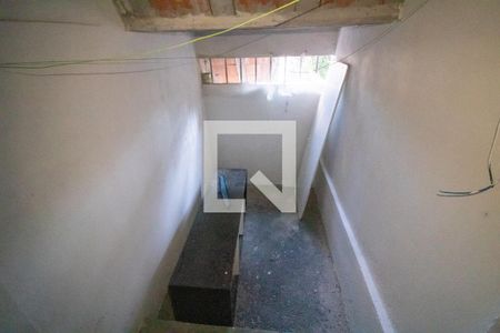 Área de Serviço de casa à venda com 2 quartos, 180m² em Tropical, Contagem